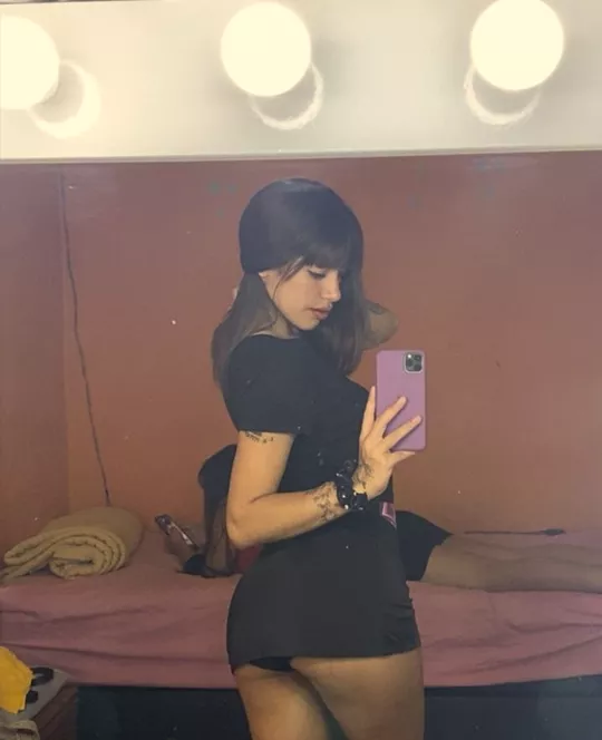 look under my skirt while my roommate in the dorm doesn't see it