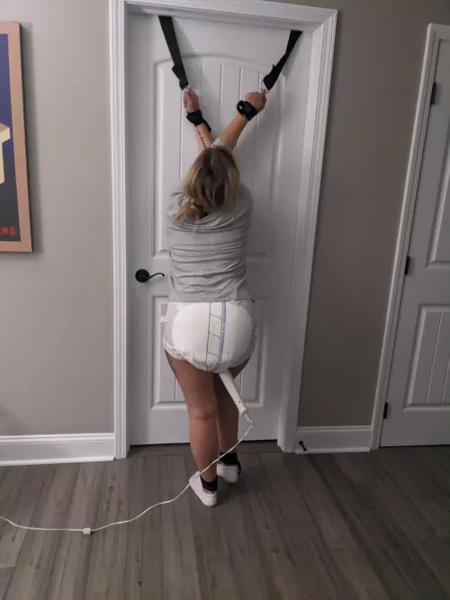 Our first time playing in diapers and I got tied a damn door 🤣