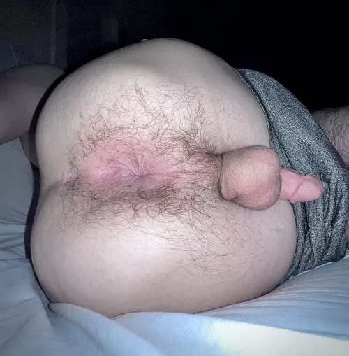 So much fun drinking with buds tonight during guys night. Found this pic on my phone this am and not sure of the context at all🤦 (27)