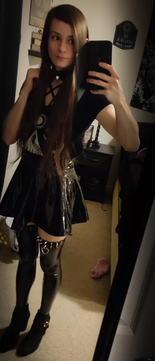 Stay shiny girls ✨