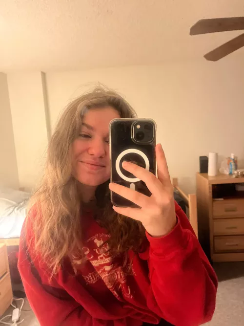 These barracks get lonely 😏 Need some help? 😋 add my telegram it’s cassilyny