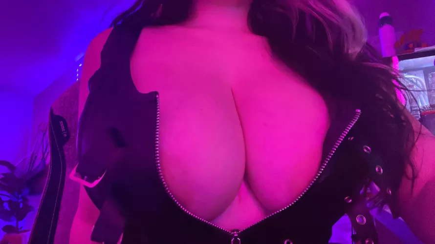 they aren't going to tittyfuck themselves