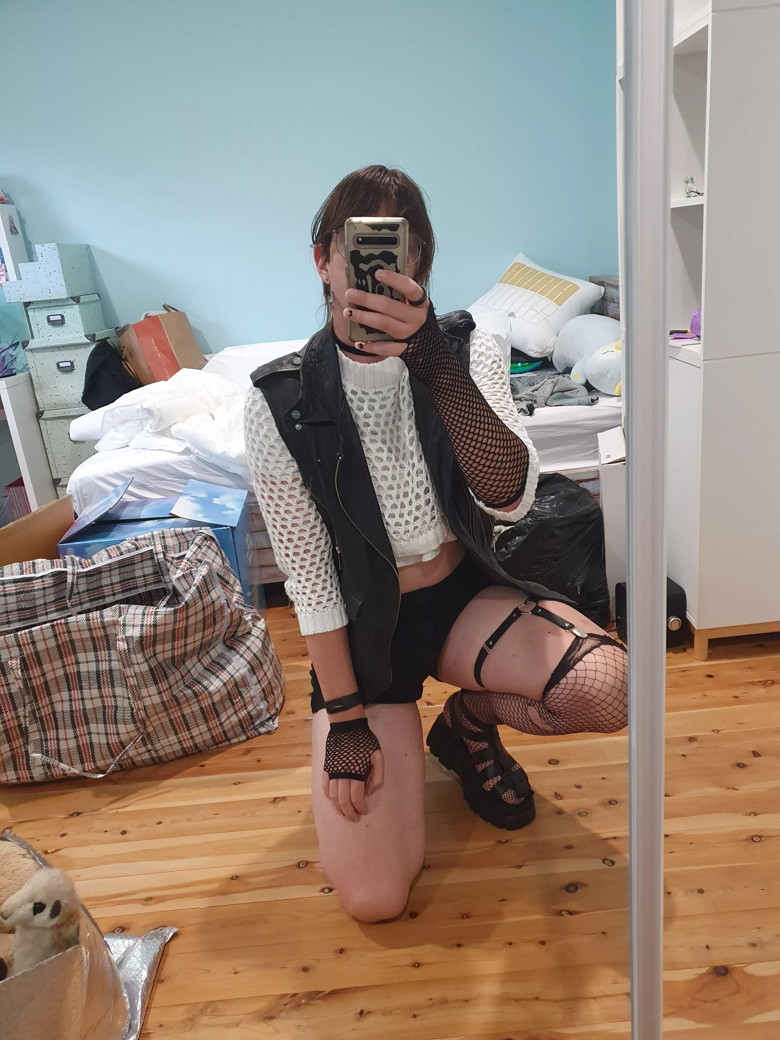 Thoughts on the black and white?🖤🤍