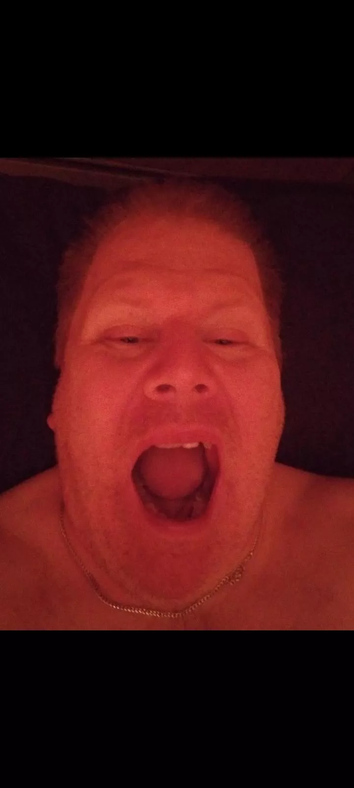 Toilet slave in waiting!Seeks domme!