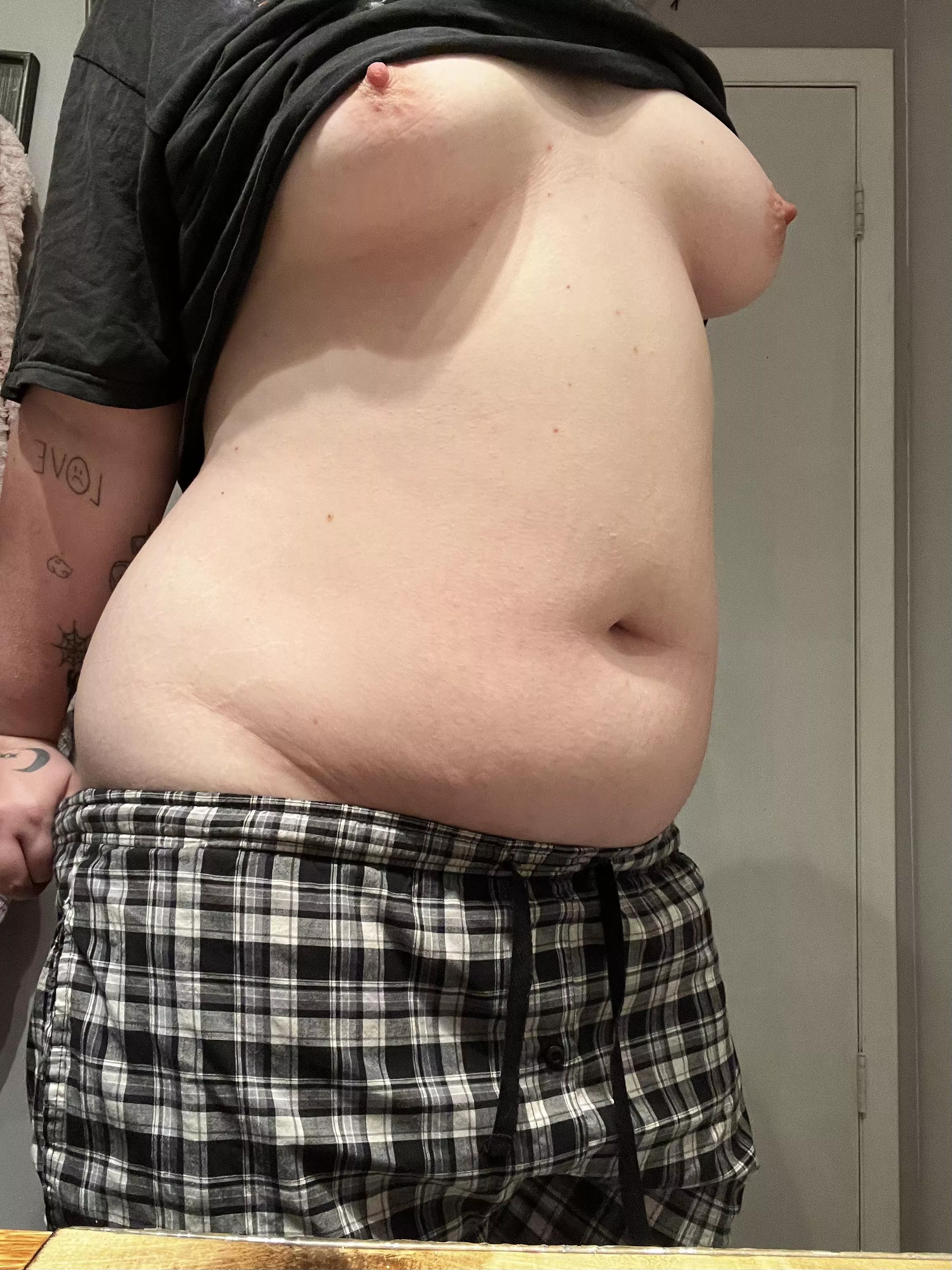 Wake up cuties it’s my first post of the day 🎉 FriYAY here we come!