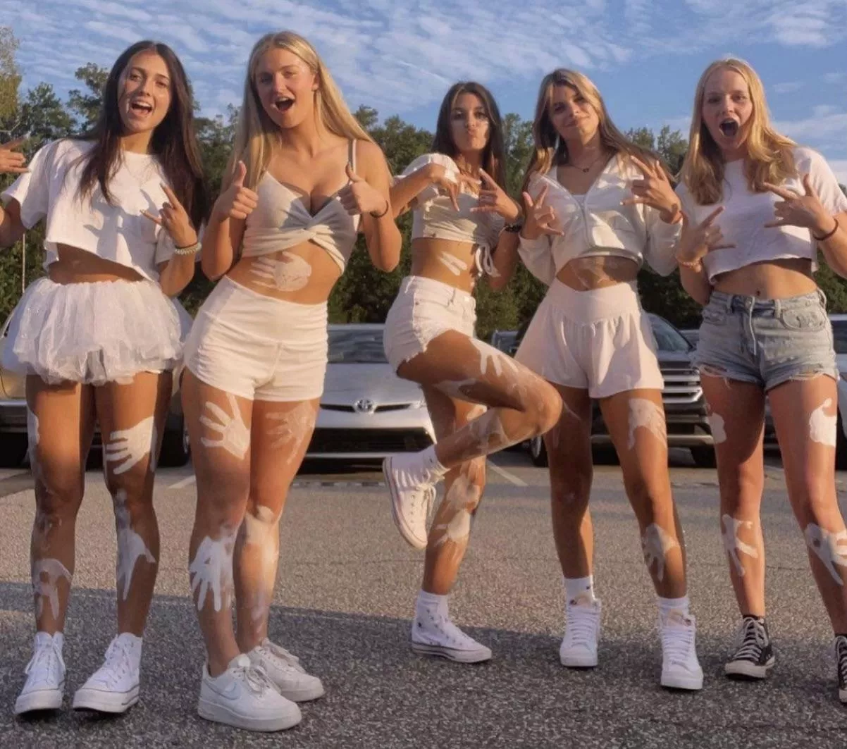 Which girl at the white out game? [5]