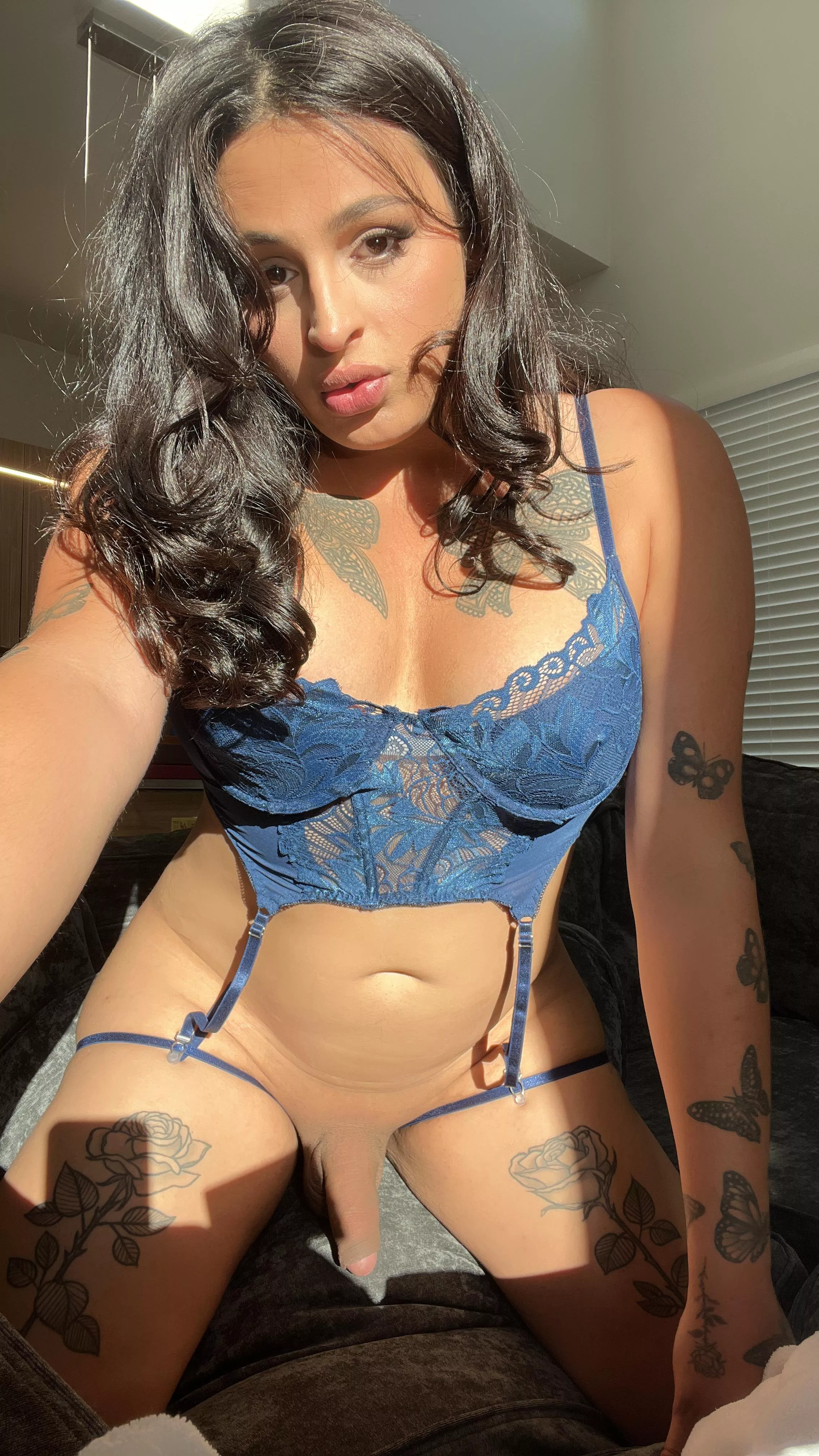 Would you date a girl who looks like this?