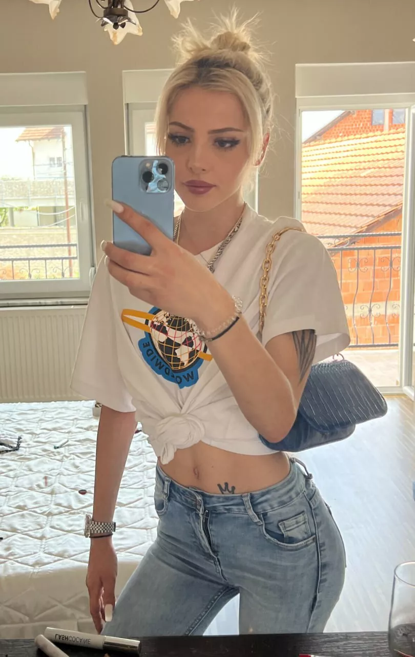 A glimpse of how the day is gonna go 🥰