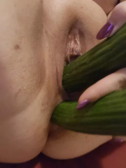 Both holes filled keeps this slut happy
