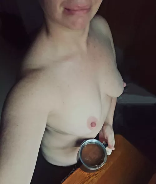 Cheers to 200K CGW! 💋