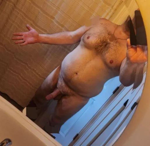 Craving a cool curvy woman...43