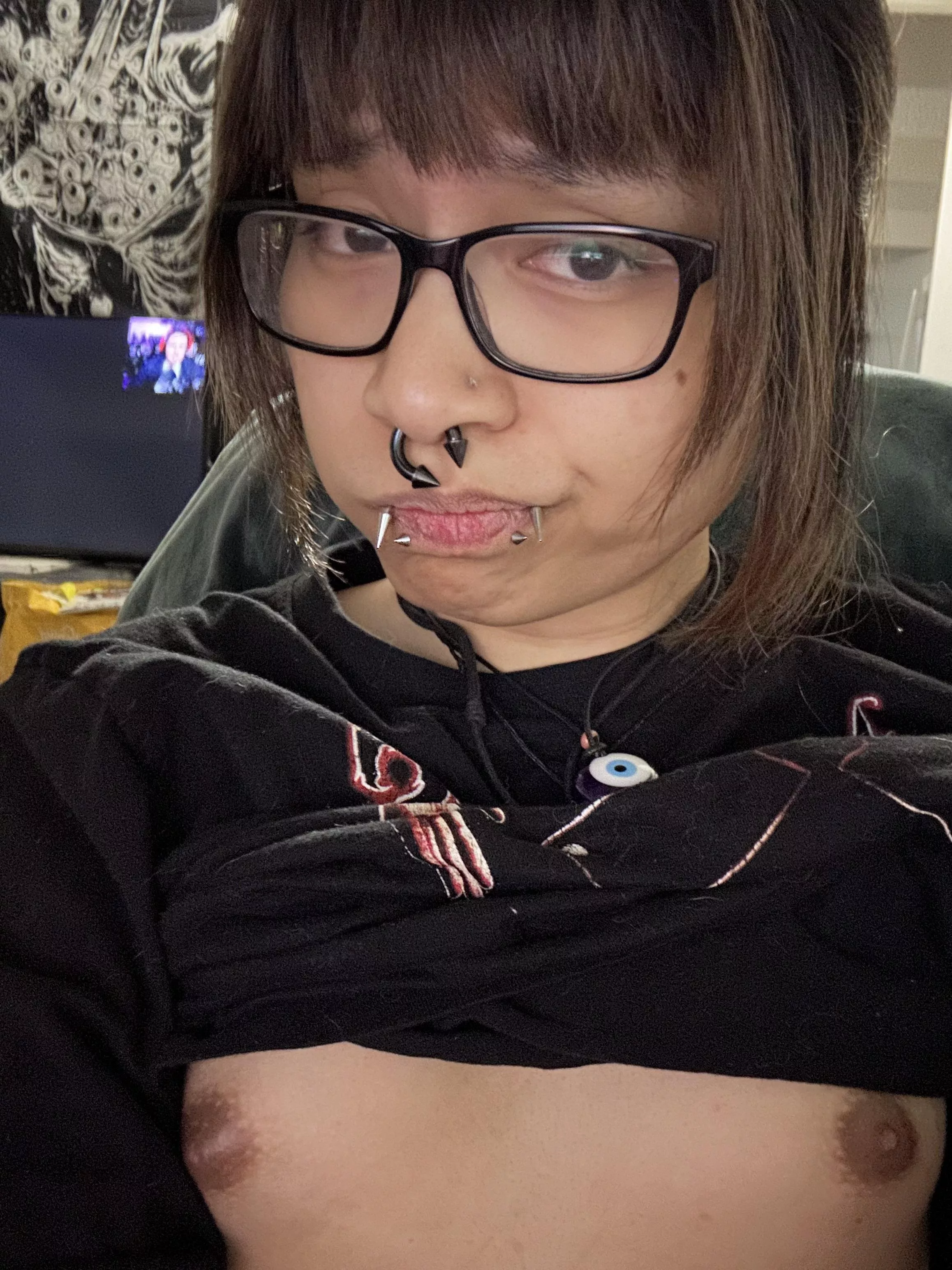 do you want to get your load on my glasses? :3