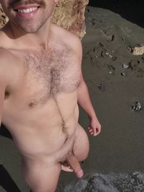 Enjoying the beaches of Crete all to myself 😉