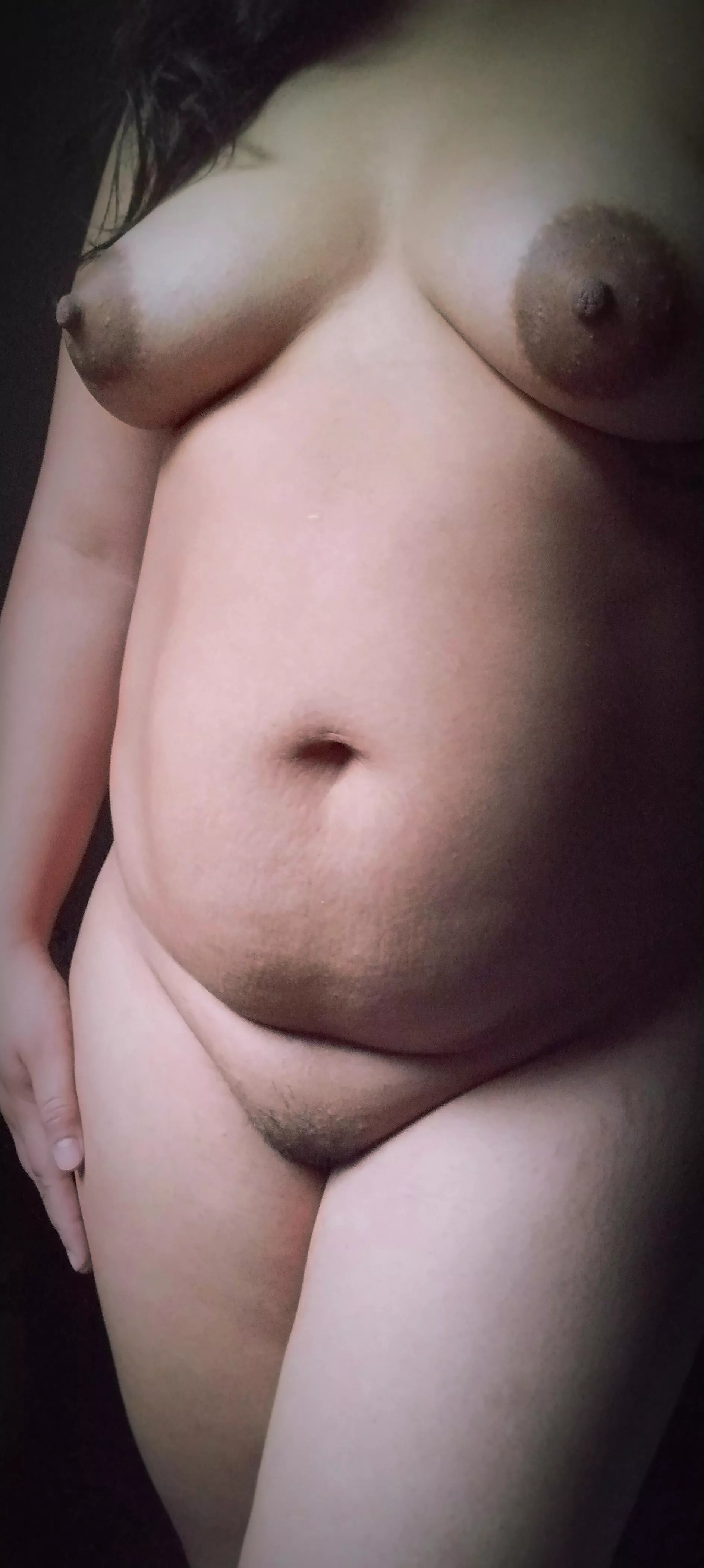 F26, 5.1ft, 155lb It is curious how after breastfeeding nipples look more puffy