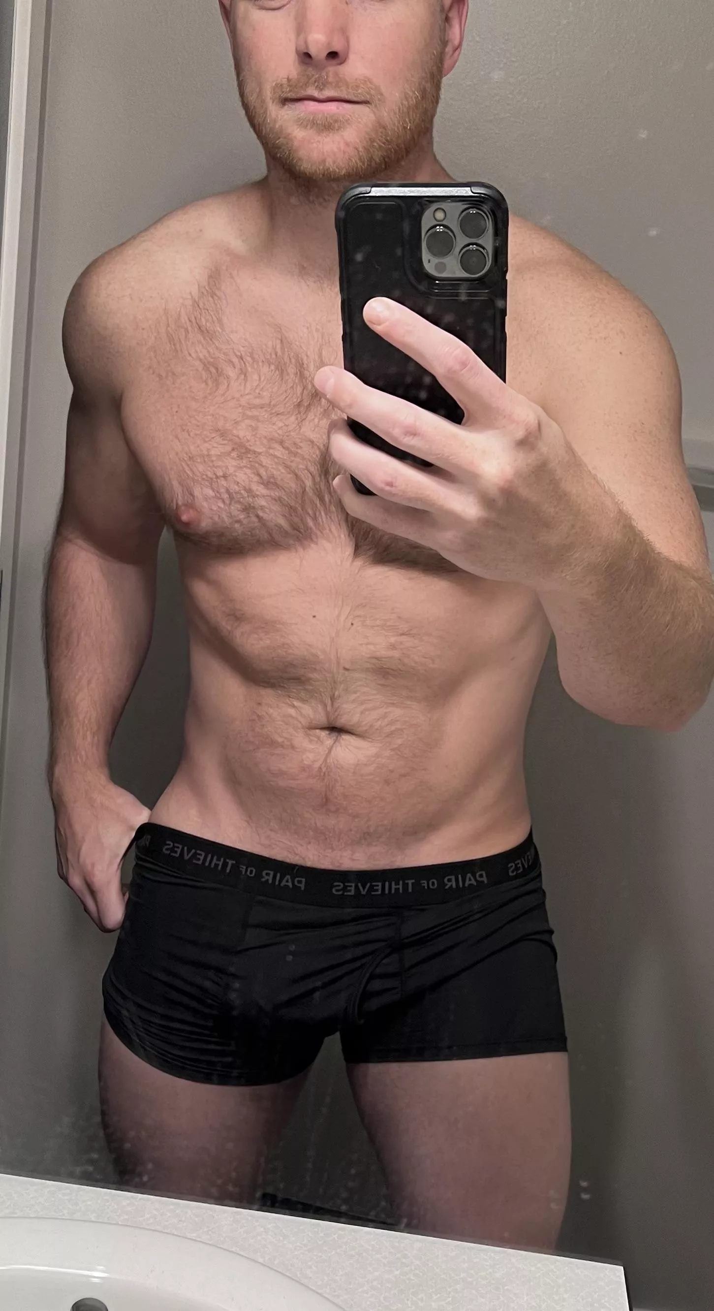 Gimme a “hell ya” if you’re enjoying your Friday night (32)