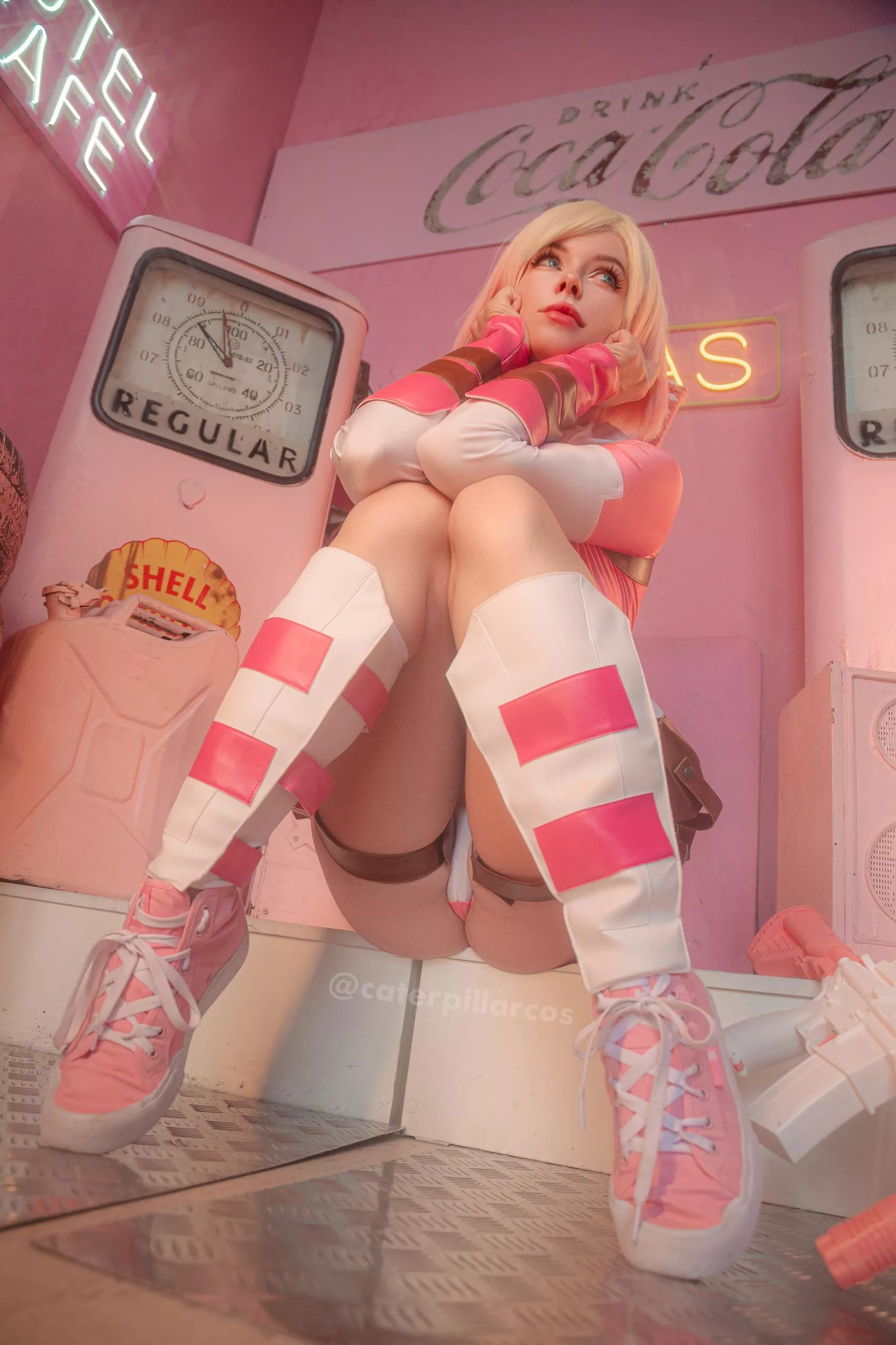 Gwenpool by (Caterpillarcos) [Marvel]