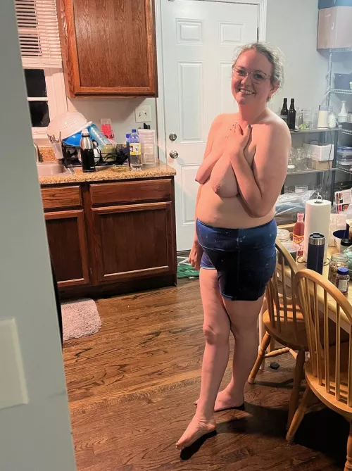 Hang out with me in the kitchen