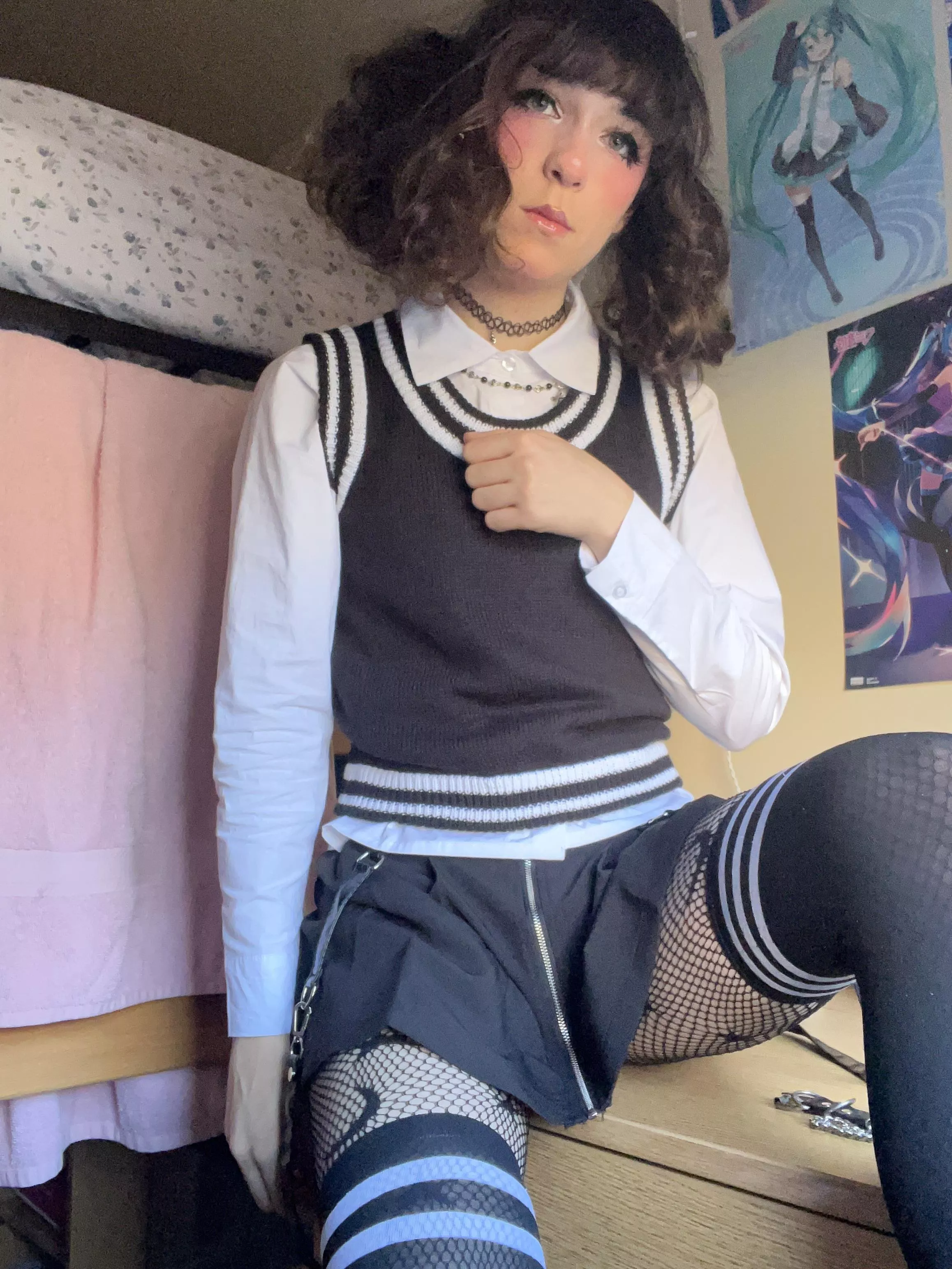 I have mixed feelings on this shirt (￣∀￣)