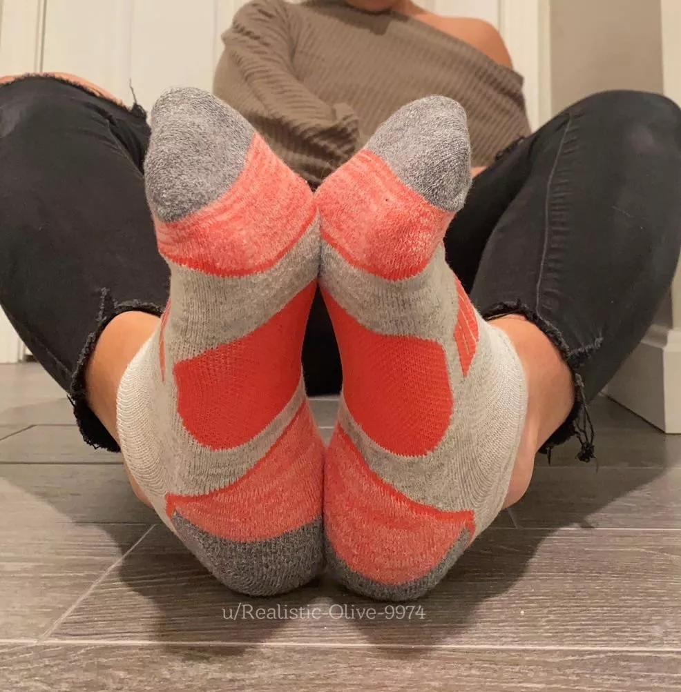 I know what can fit between my socks 😉
