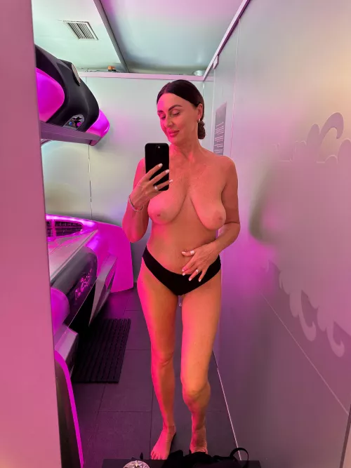 I like taking selfies so much, hope you like it