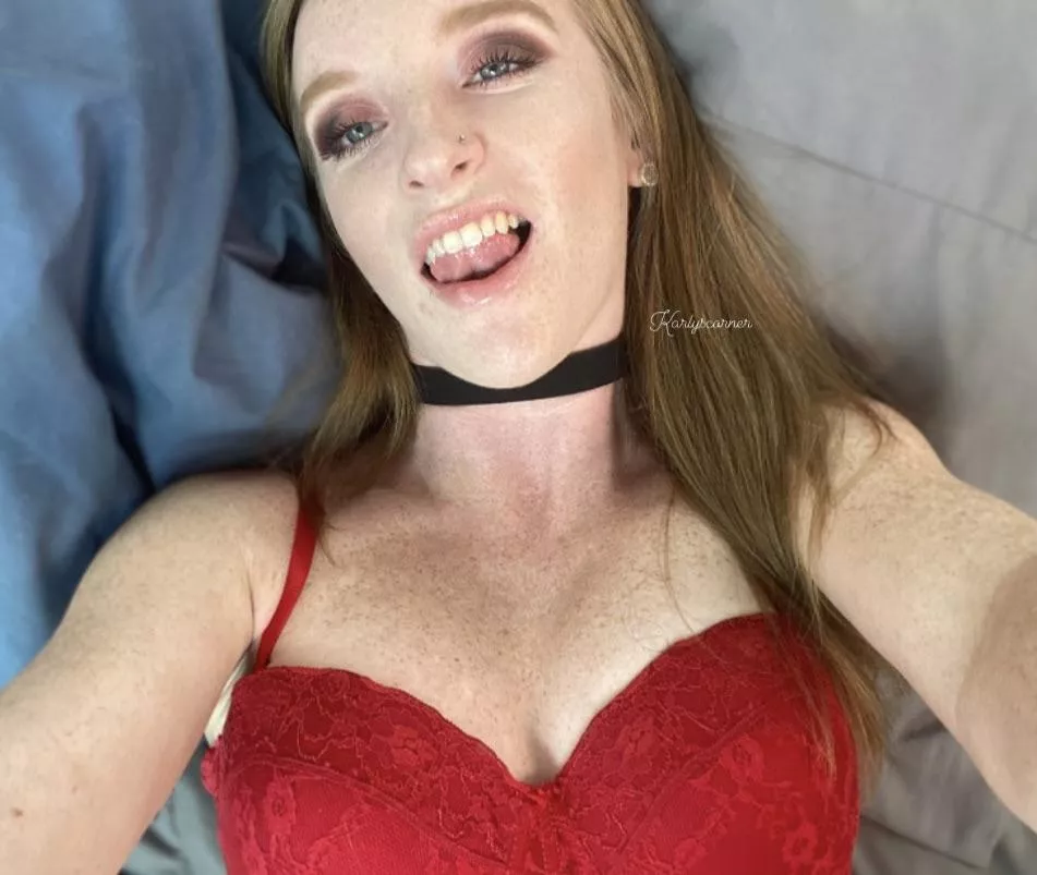 Is there a better color on a redhead other than red [IRTR]