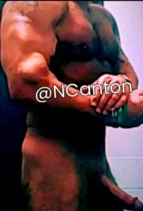 (M) a little post workout pump