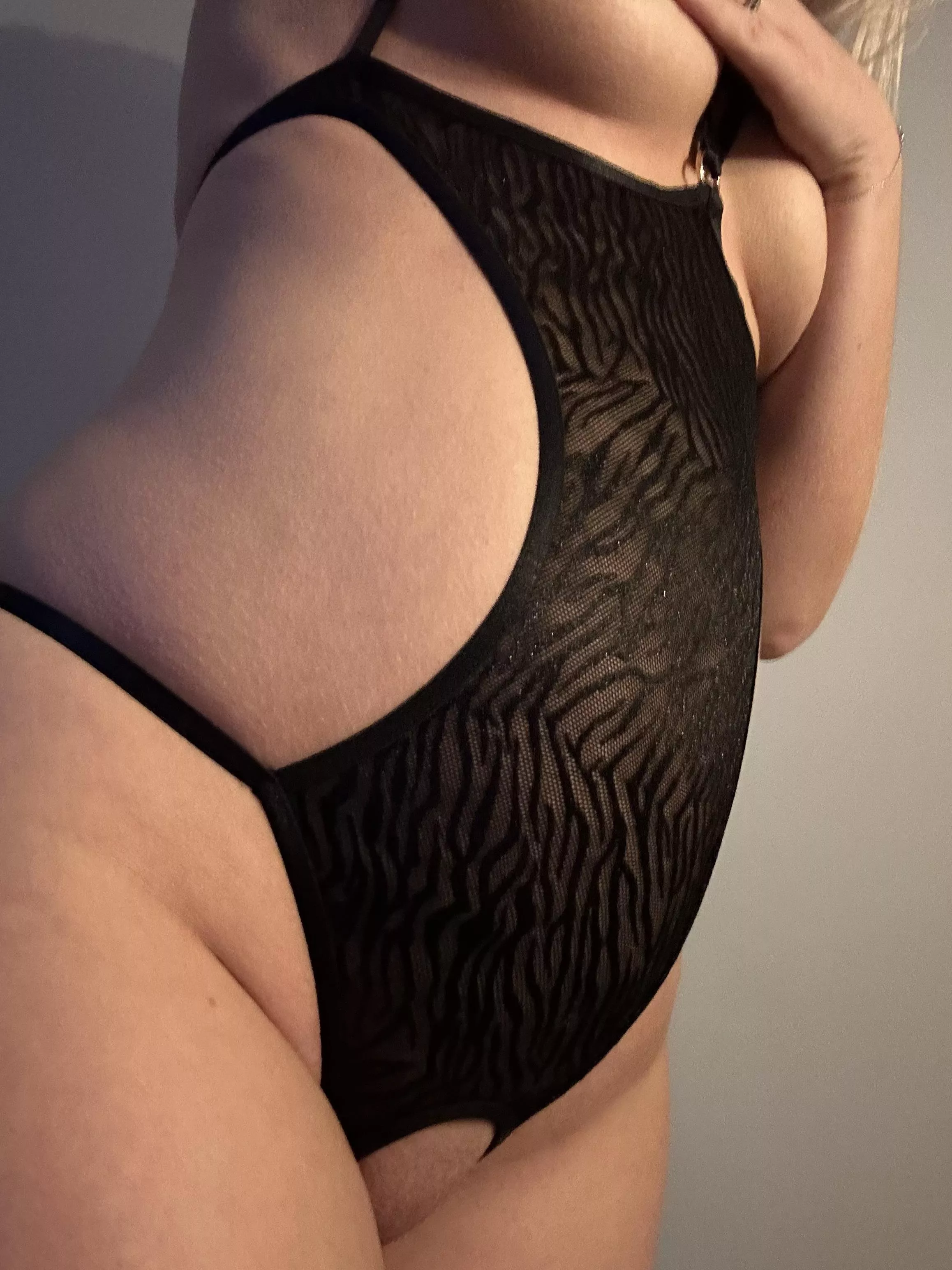 Mommy tummy is growing fast how many weeks am I