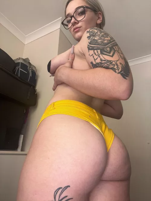 My tight pussy hasn't been used lately