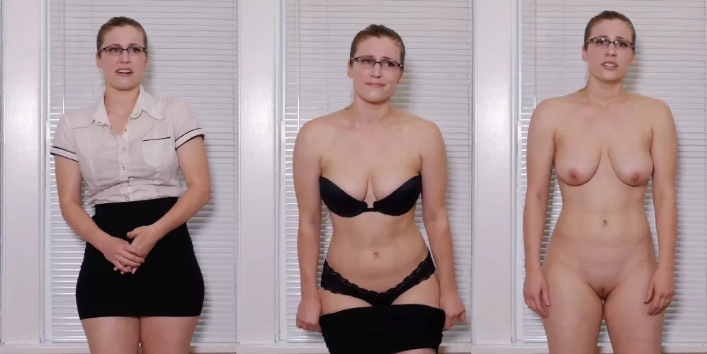 Now get under my desk 😵