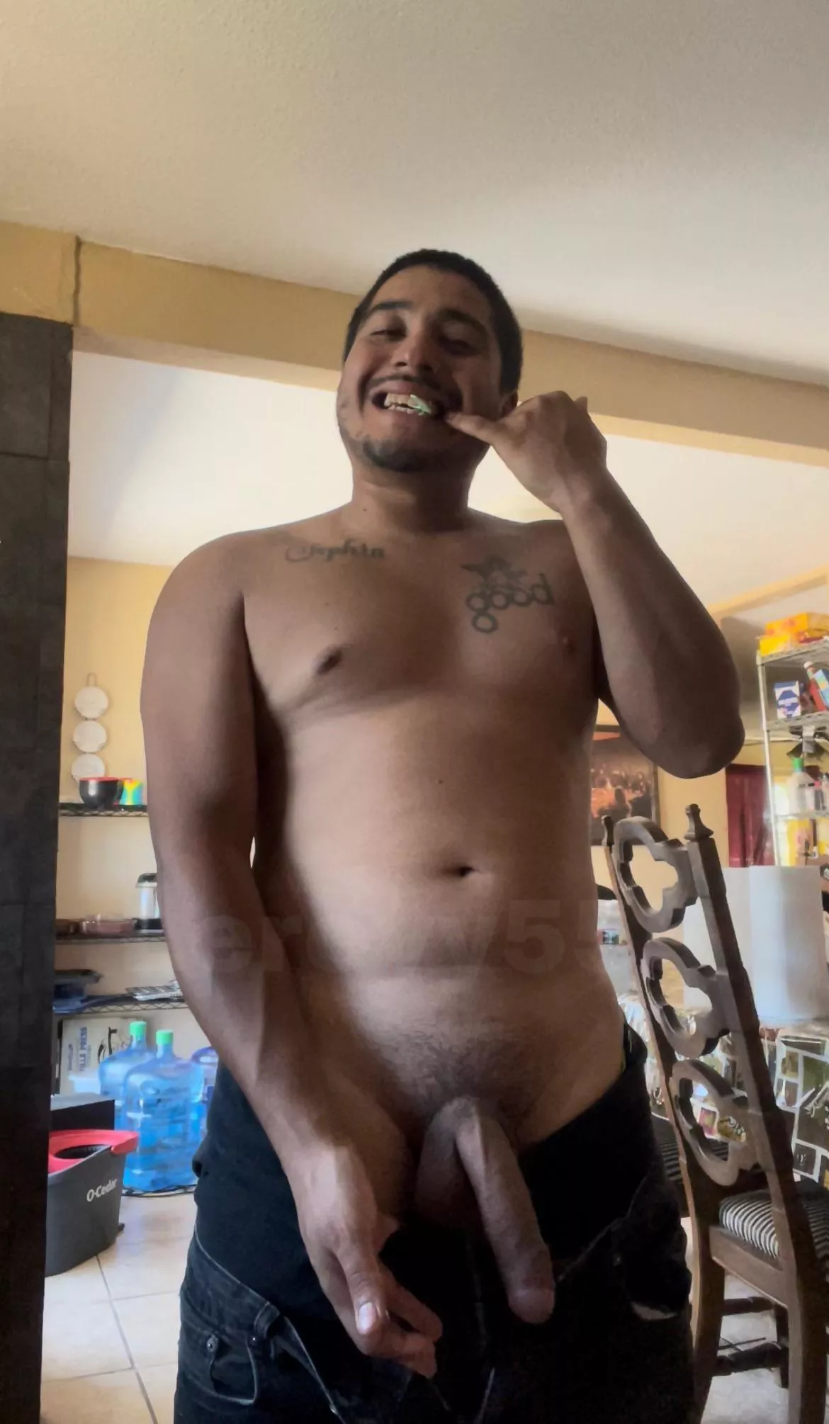 oh no. you caught me in the kitchen 🤗