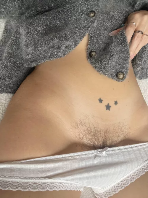 Should I leave them on or pull them off, babe? 🥰