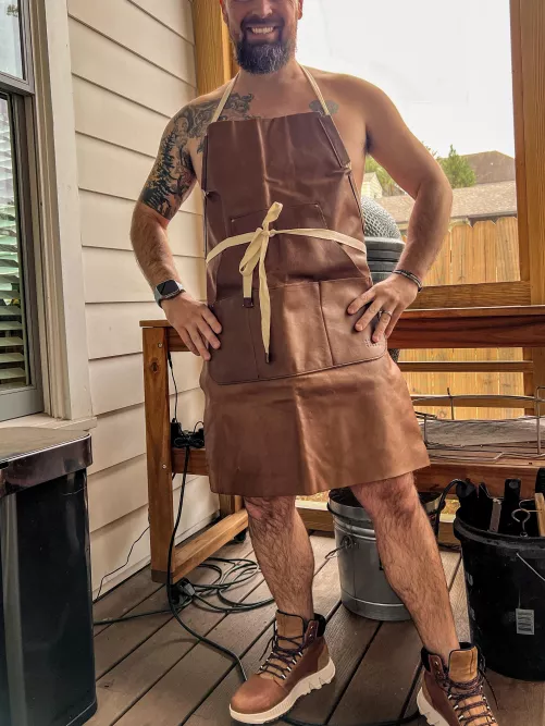 Wanna help check my meat? 🥩