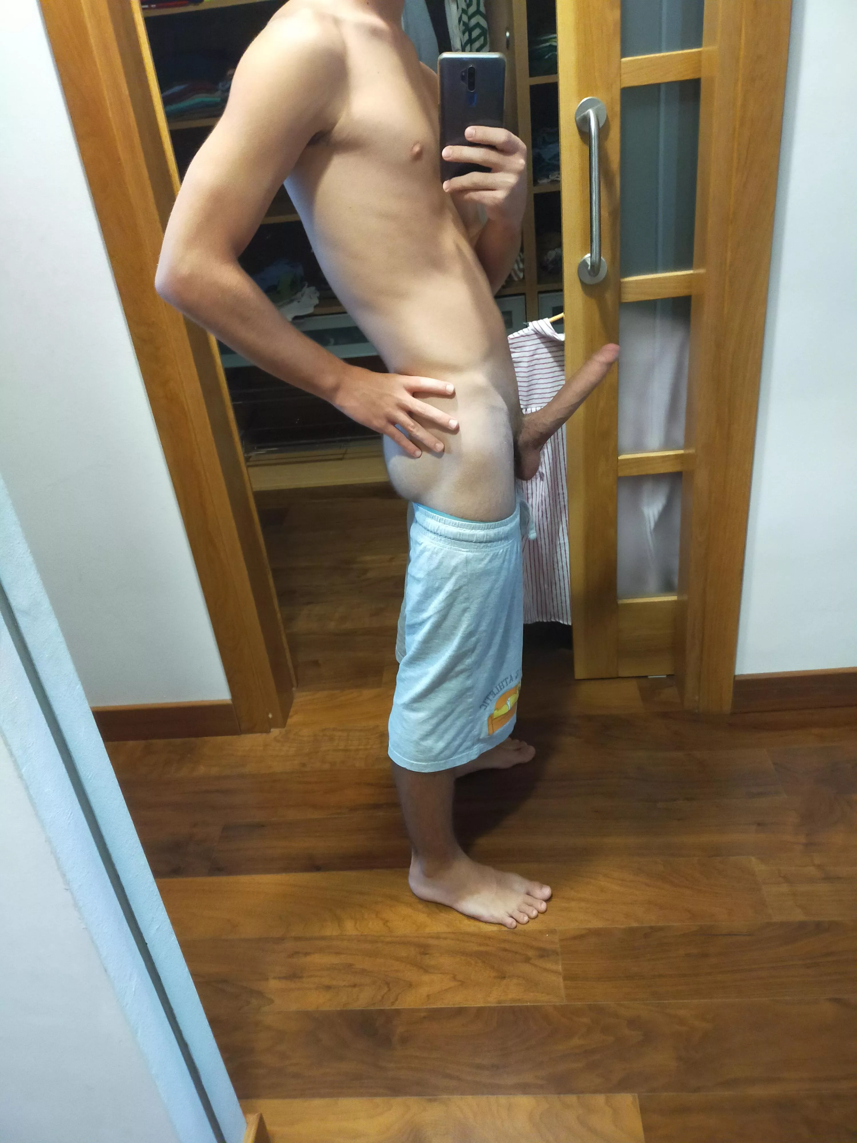 What do you think? 21 cm. Dms open