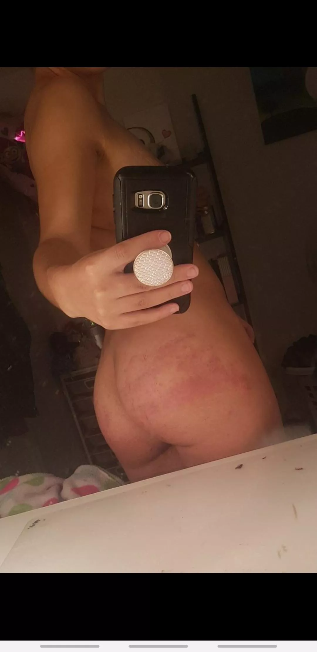 Who wants some of this bubble butt to spank in