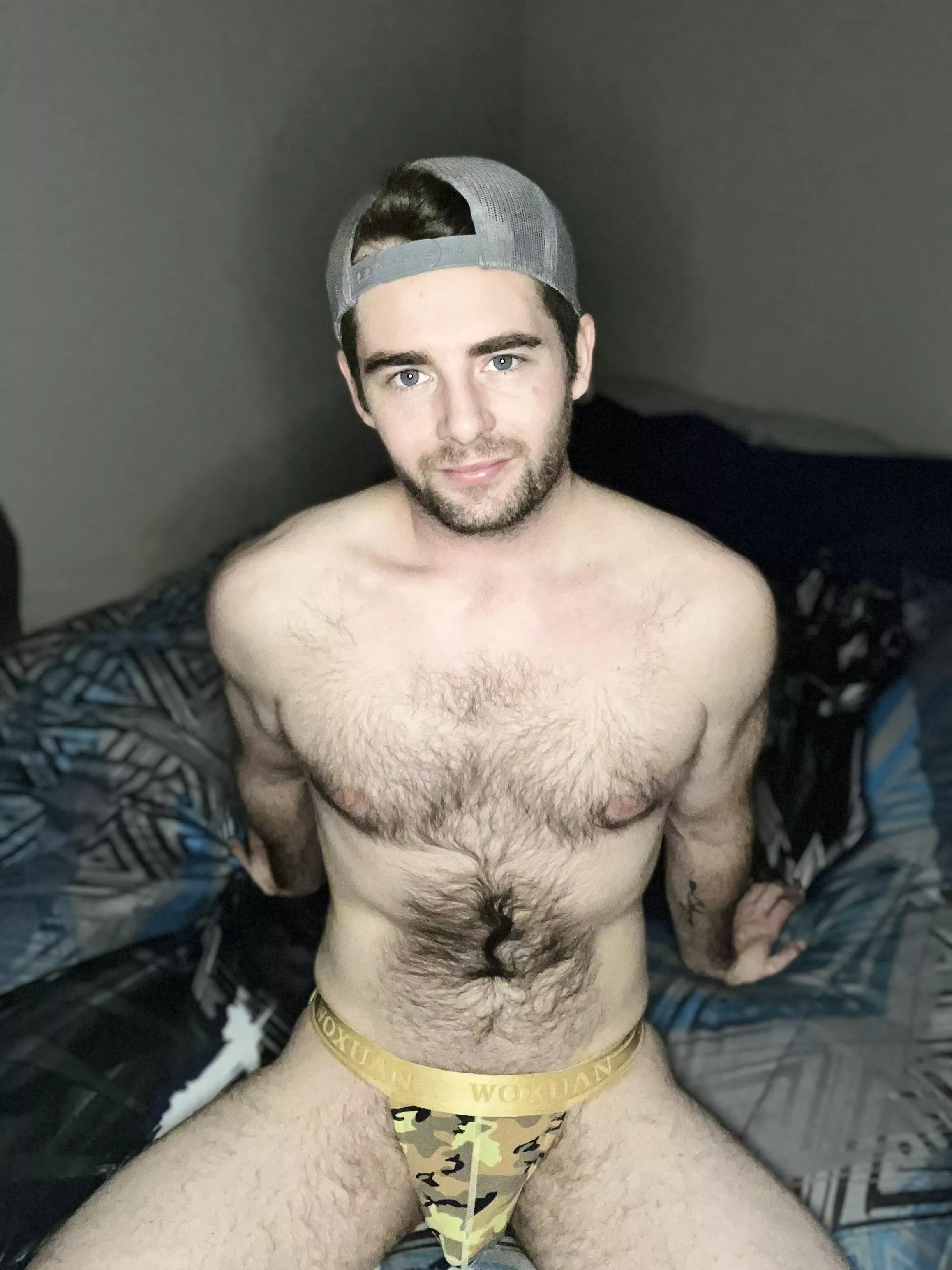 Would you strip me and take a seat ?