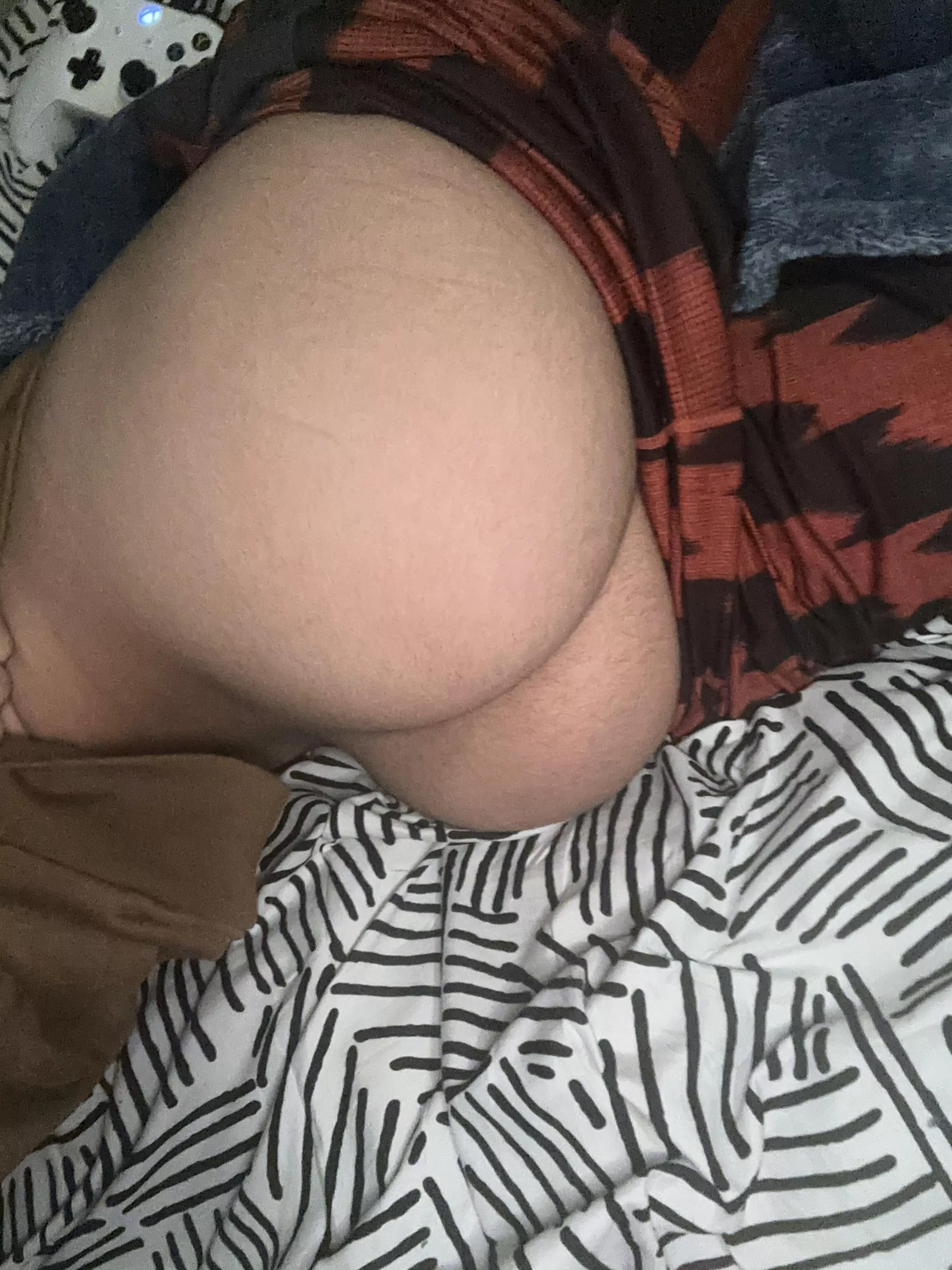 18, hmu with pic for snap