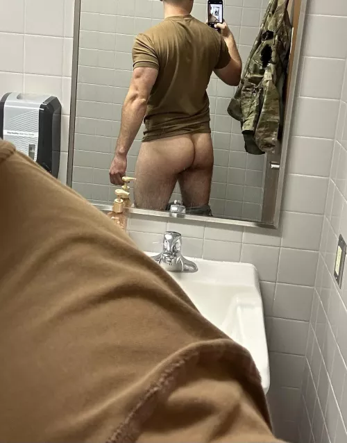 Anyone like a butt in uniform?