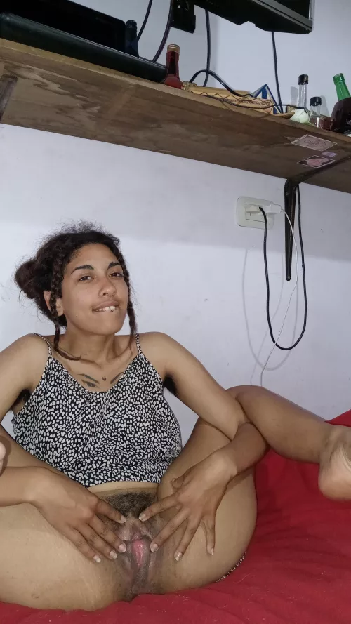 come here and lick all my pussy 🤤 do it for me I'm very horny🔥