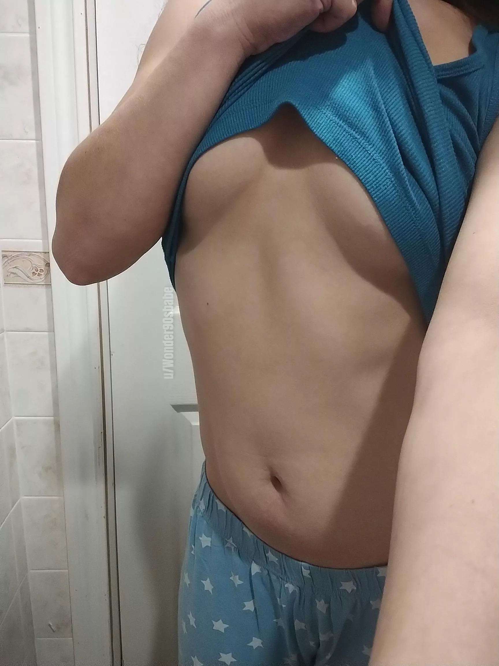Do you think my underboob is Sexy?