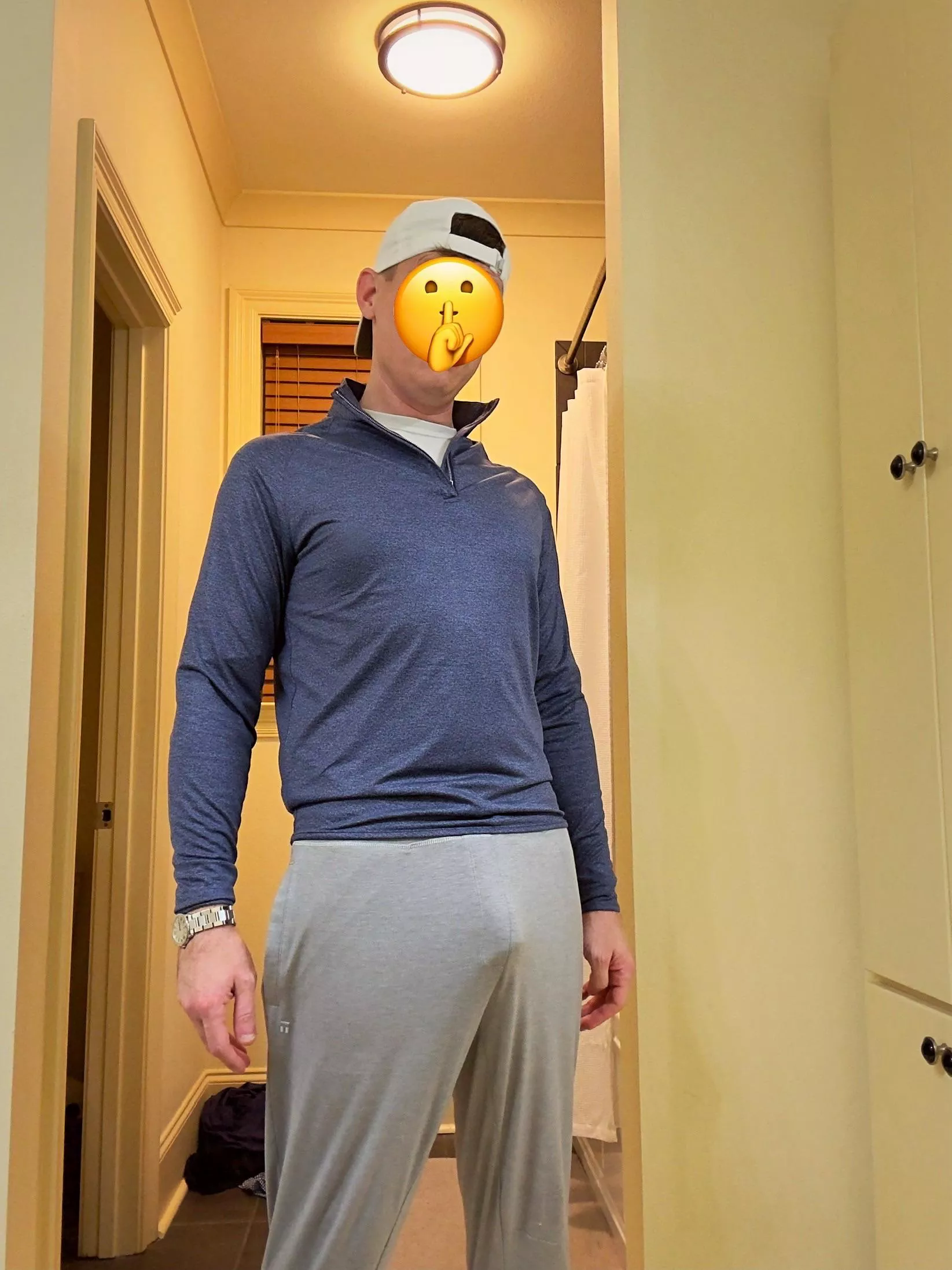 Got a few likes the other day, then got shy 😳 and deleted 😞 but now I’m back. And no, it’s not hard.