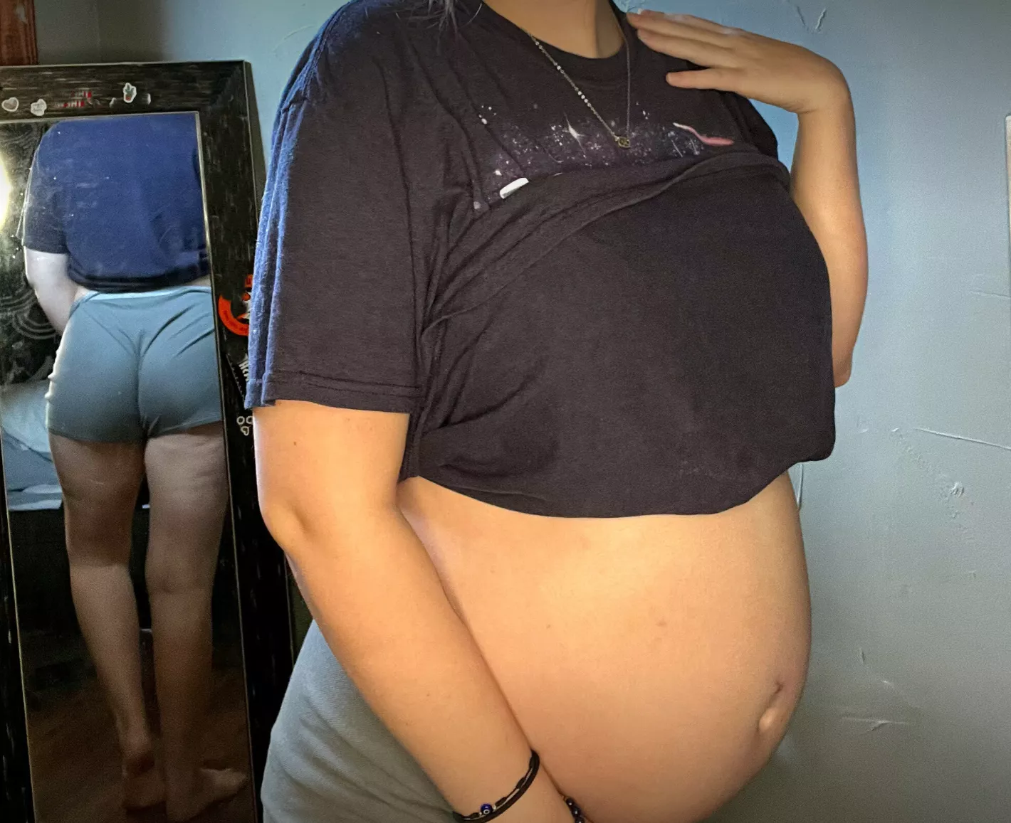 here's my body progress at 35 weeks...