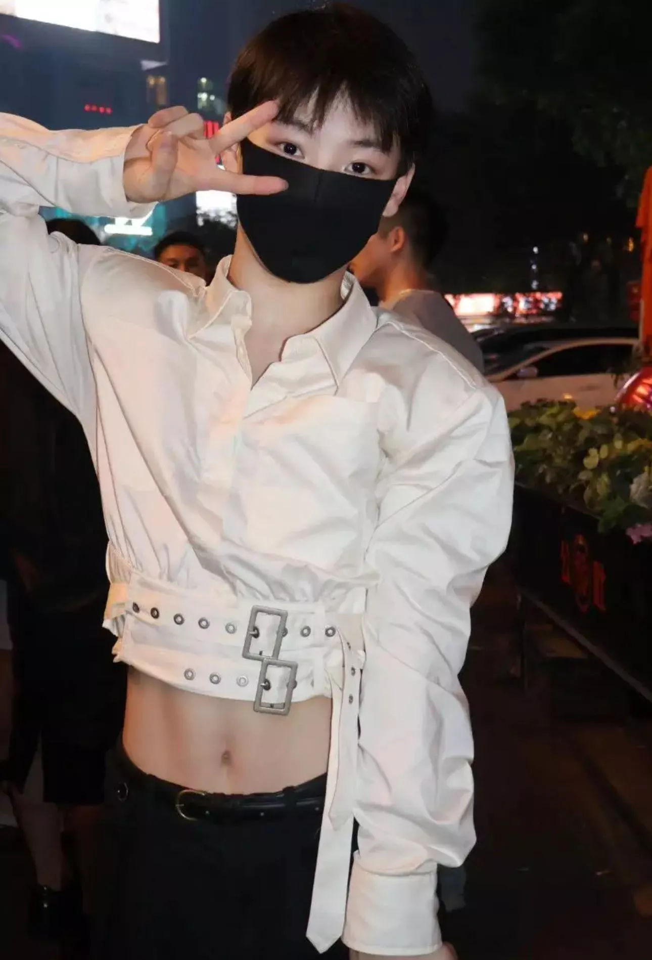 Hiya 🤭 hope yall have a good day, cuties