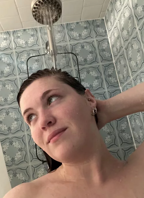 Hot showers in the winter ❤️