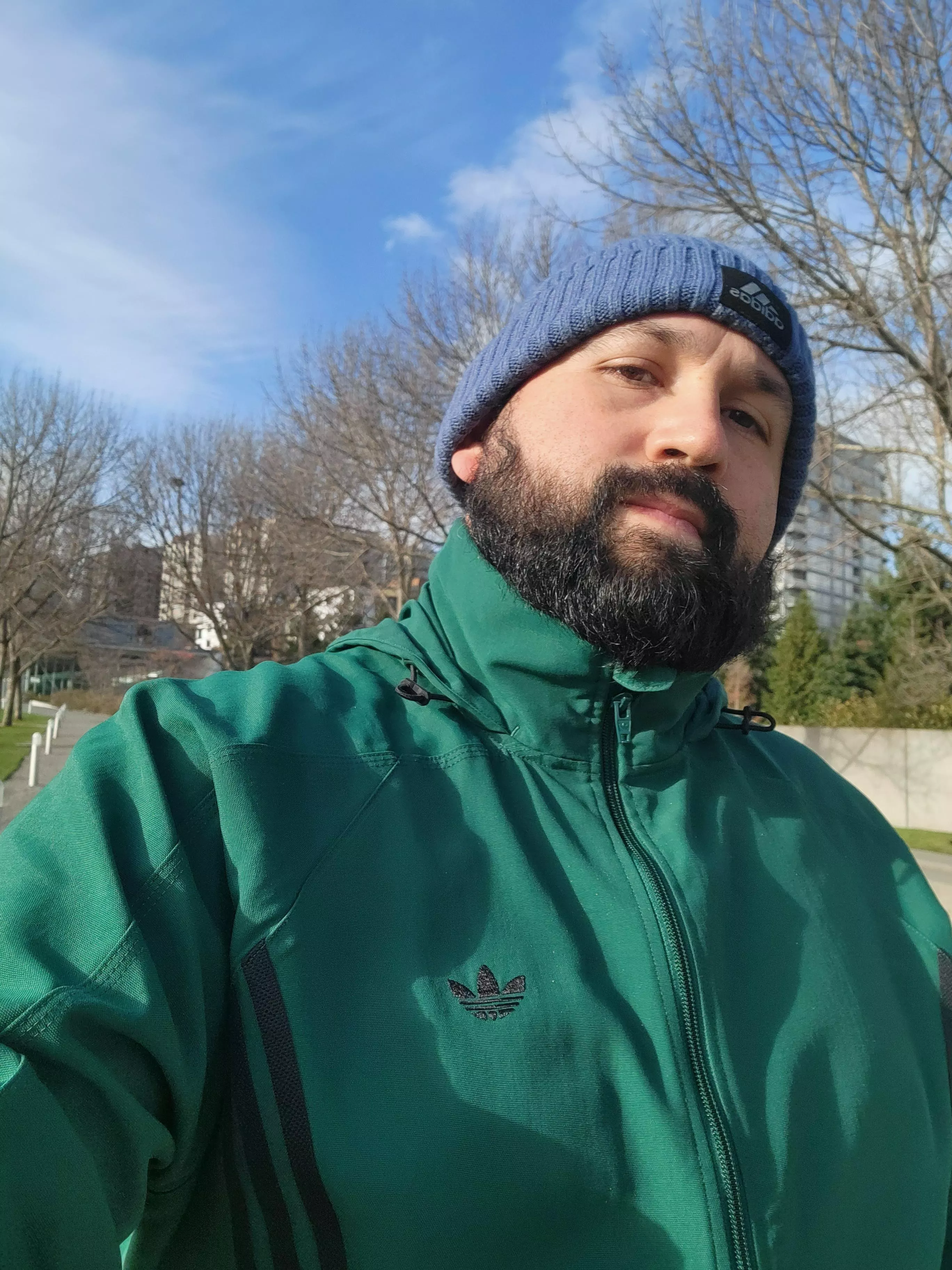 I promise I'm nicer than I look. 😌