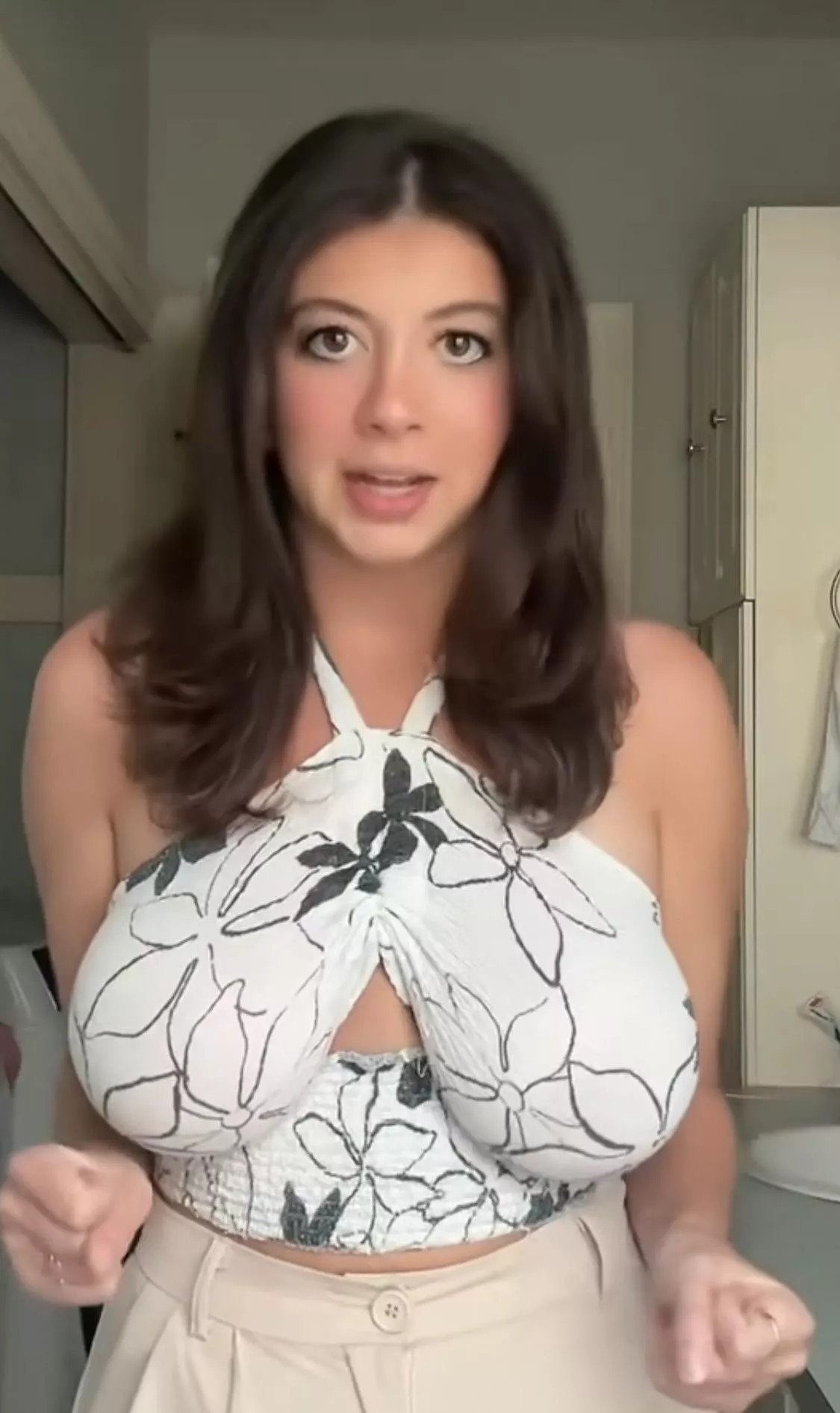 I'm not sure if this is the right sub but does anyone know what these tops are called and if there is a Reddit for it?