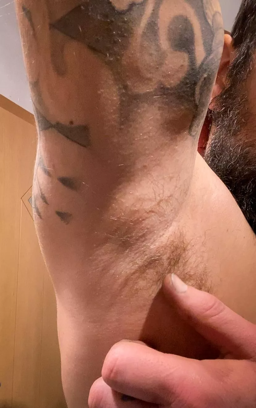 Lick right here before I jump into the shower