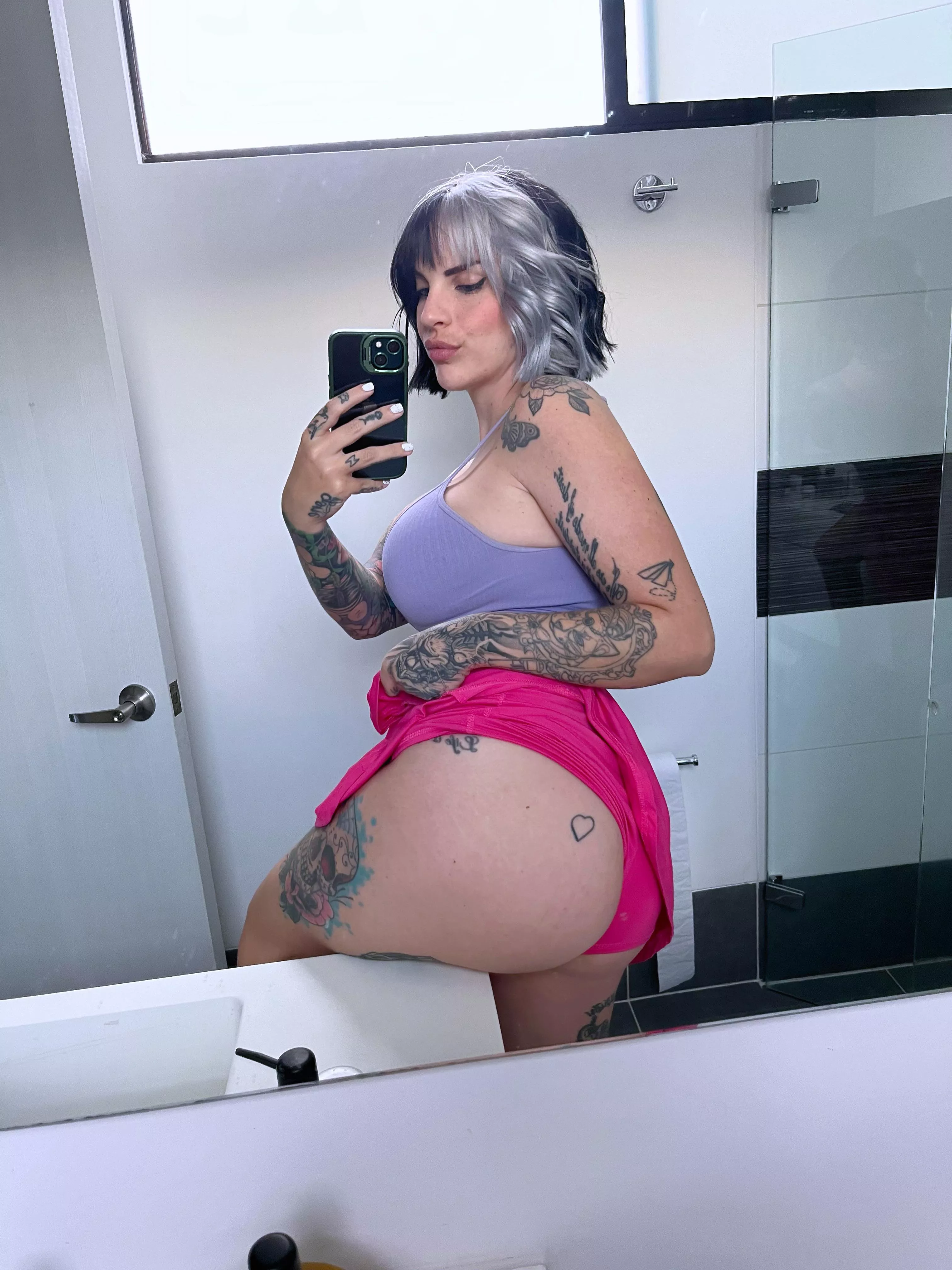 My Italian ass, tastes like pepperoni pizza hehe