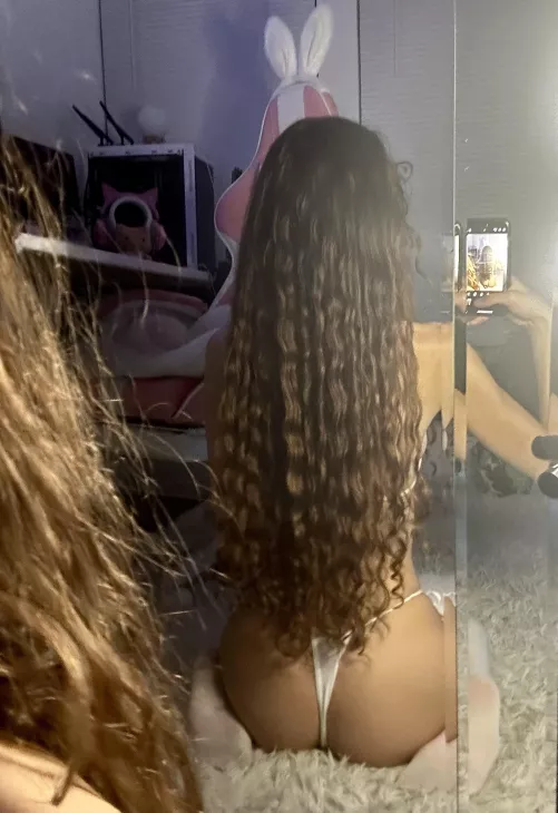 Sitting pretty for you