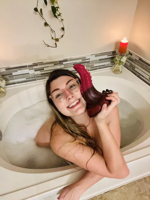 So excited about my new bad dragon toy! Look at it compared to my head 🤪