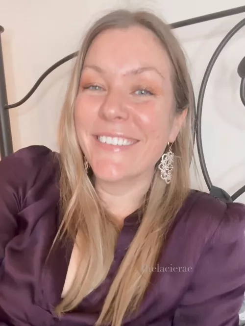 That makes me blush every time (F)